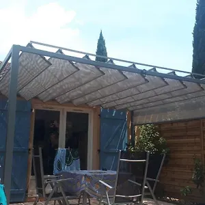  Hébergement de vacances Charmante Maison Dans Résidence Avec Piscine Et Tennis